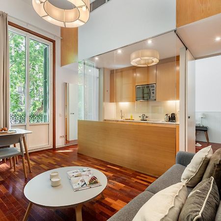 อัสปาซิโอส รัมบลา กาตาลุนยา สวีท Apartment บาร์เซโลนา ภายนอก รูปภาพ